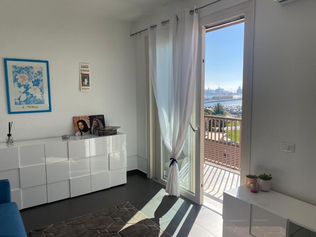 Seaside Apartments Casa Carla E Casa Andrea Olbia Habitación foto